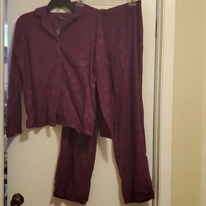 NWT: Covington Embossed Pajamas